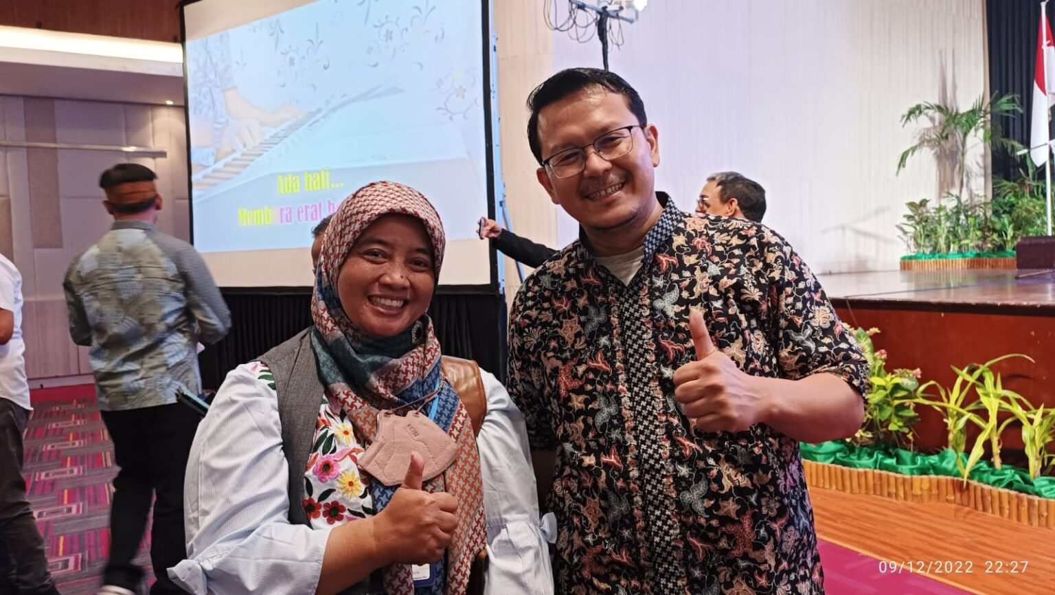 Kaprodi D3 TI SV UNS Bersama Sekjen APTIMOM 2022-2026 Dr. Husni Teja Sukmana, ST, M.Sc