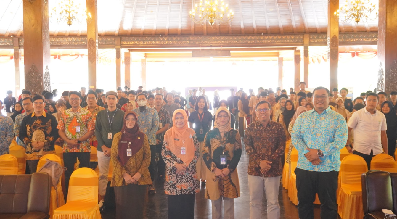 Pembukaan Smart IT Festival UNS balaikota solo