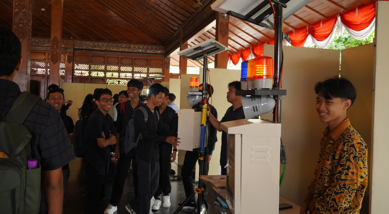 Expo Pameran IT di SIF 2025 Balaikota Solo